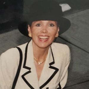 Meet your Posher, Caroline